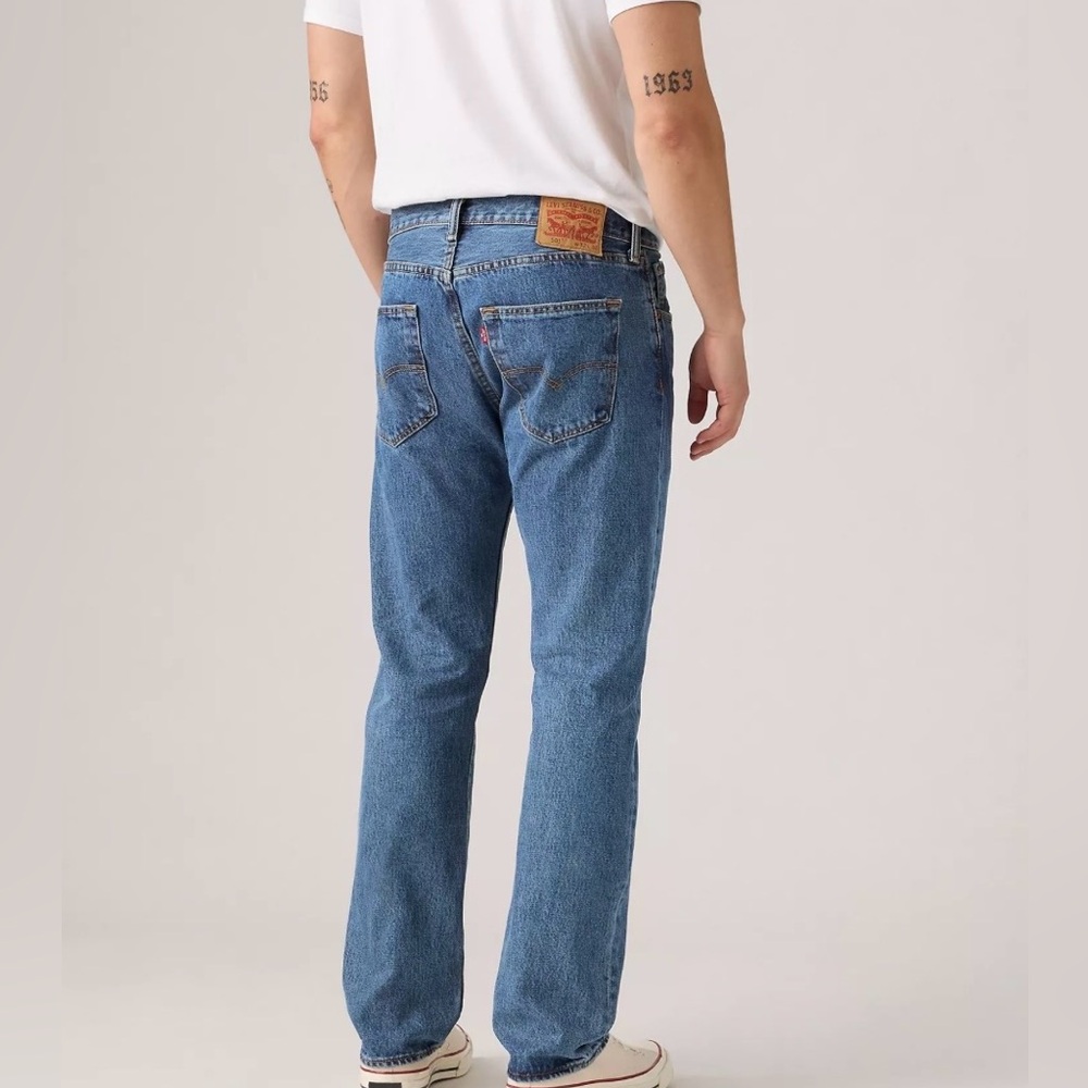 Levi's 501 Men's Classic Straight Blue Jeans